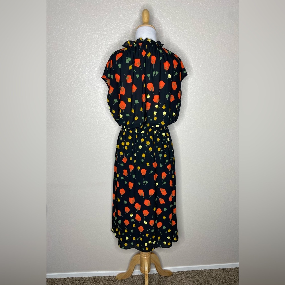 Banana Republic sleeveless, lightweight maxi dress, size 8, perfect for Spring! - Picture 3 of 5